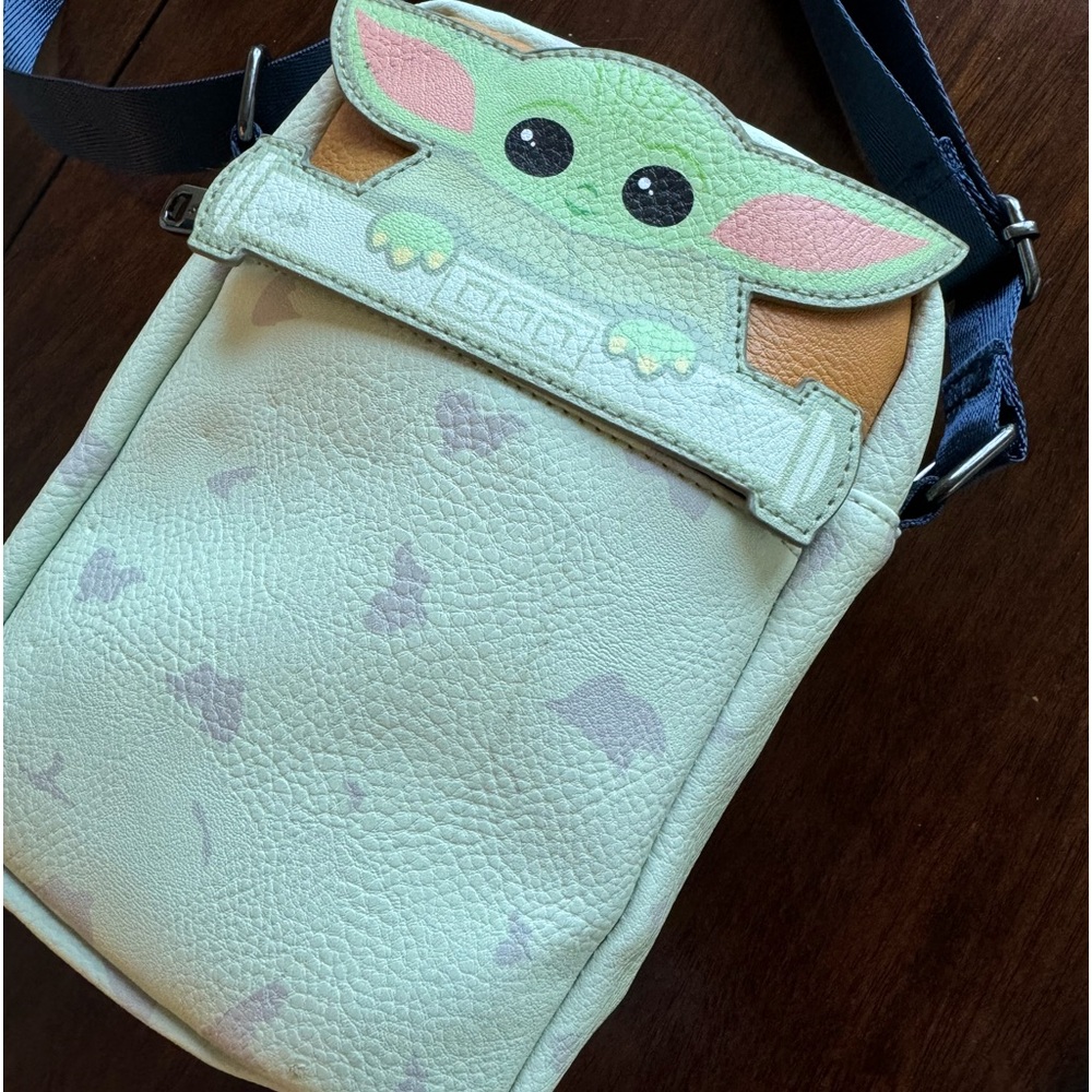 NWOT Grogu Bag